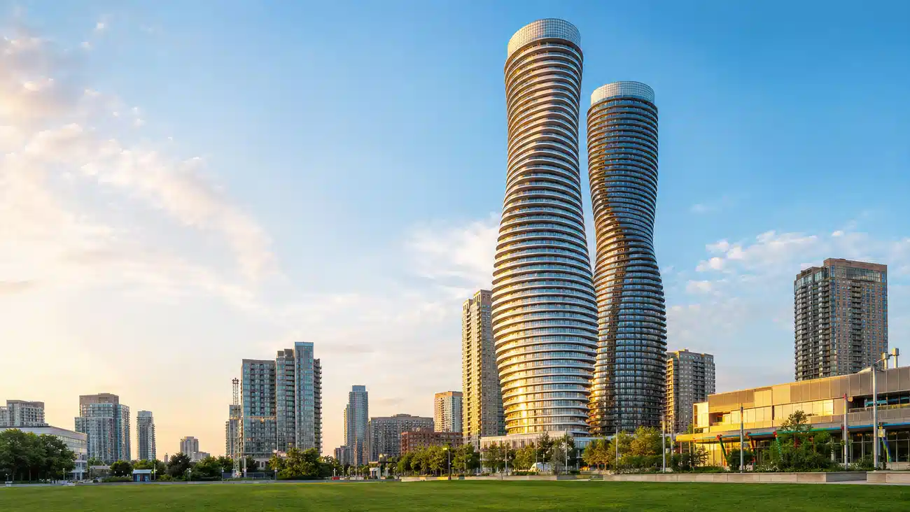 Mississauga Ontario limo service near Absolute World towers
