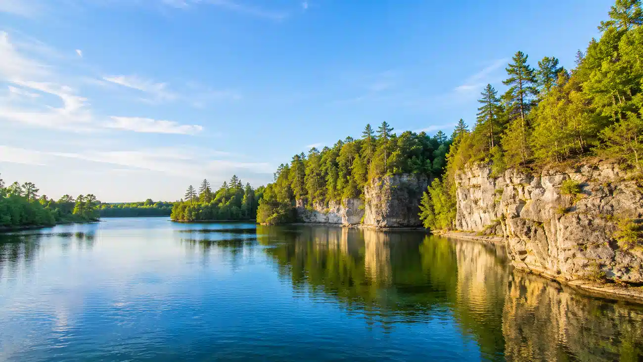 Rockwood Ontario limo service near Rockwood Conservation Area